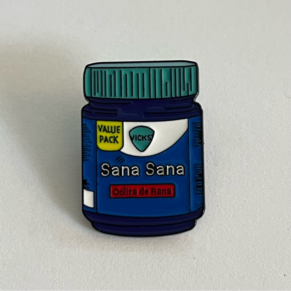NEW Sana Sana Colita de Rana Lapel Pin 🐸